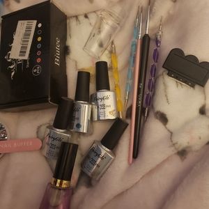 Nail kit